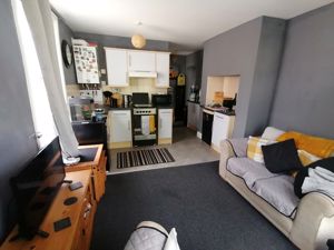 Photo 19- click for photo gallery